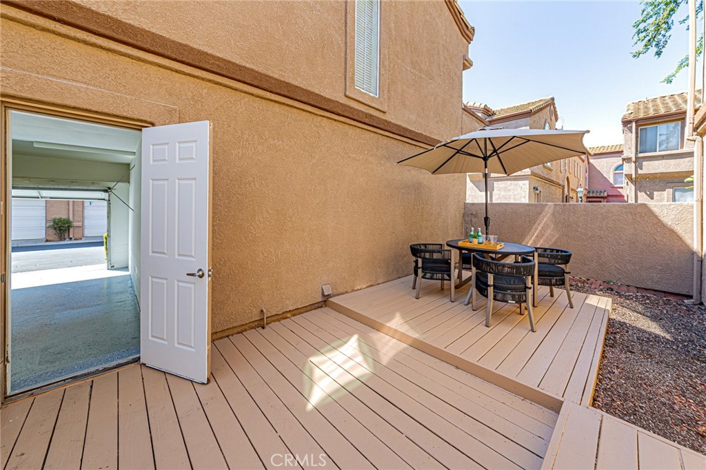14682 Moon Crest Lane B Property Photo 16