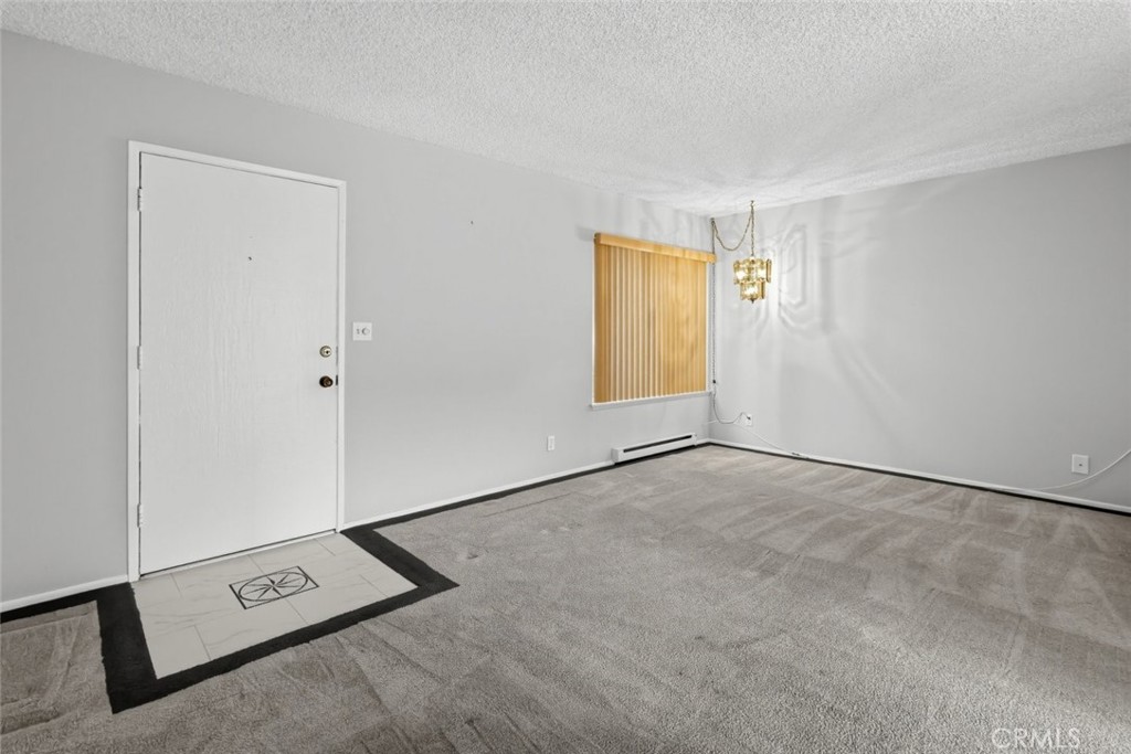 7043 Fulton Way Property Photo 4