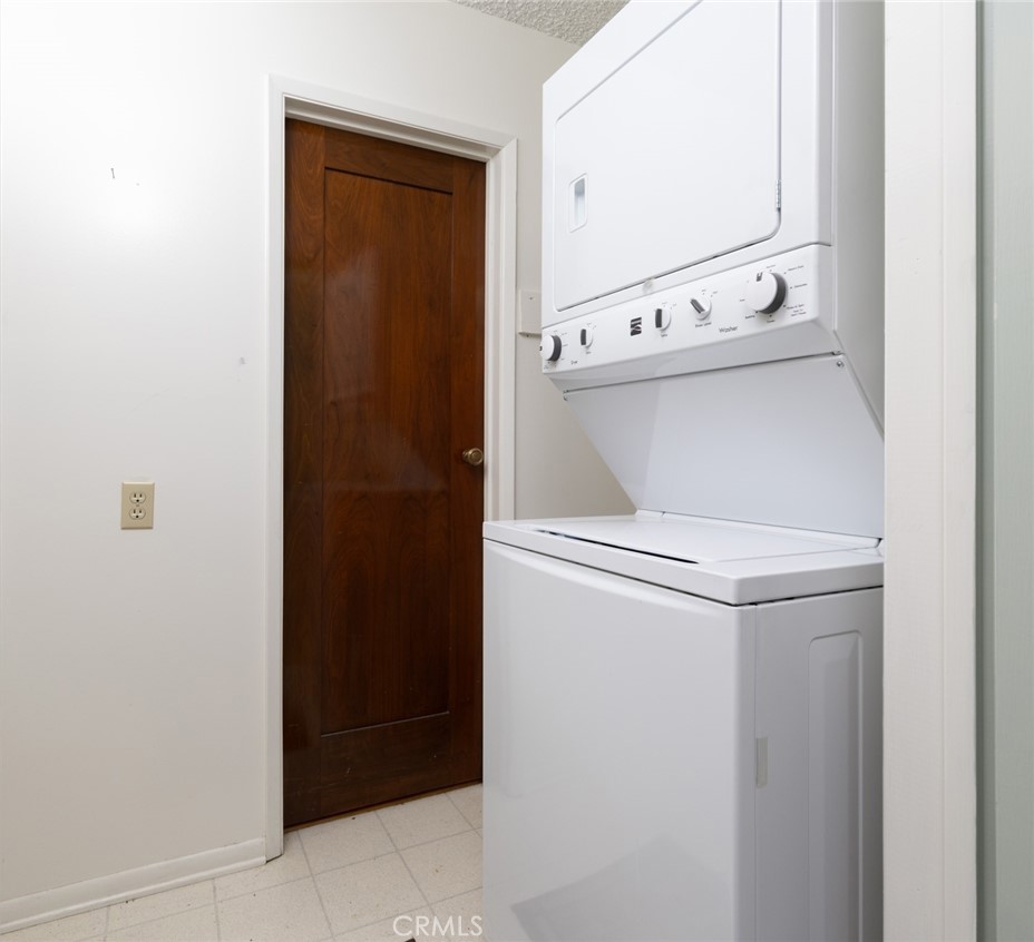 31459 Onacrest Drive Property Photo 24