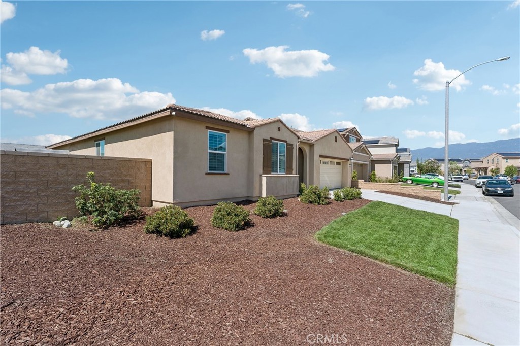 2380 Crater Property Photo 3