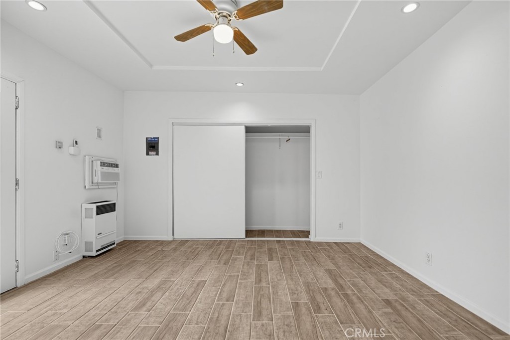 464 1/4 Camulos Street Property Photo 6