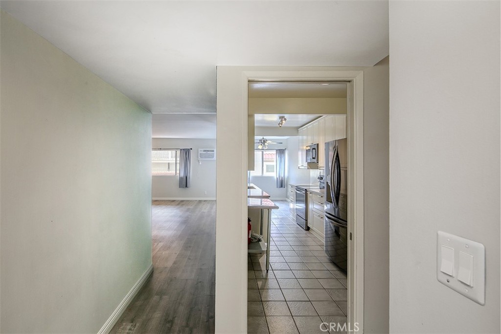 5950 Buckingham 410 Property Photo 2