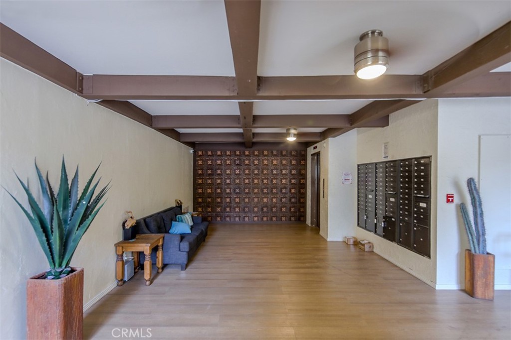 5950 Buckingham 410 Property Photo 23