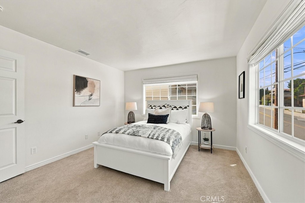 1800 Clark Lane Property Photo 31