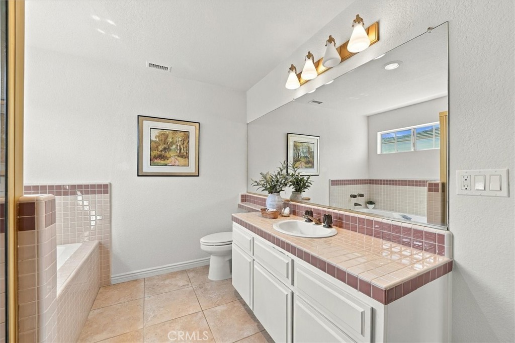 1800 Clark Lane Property Photo 47
