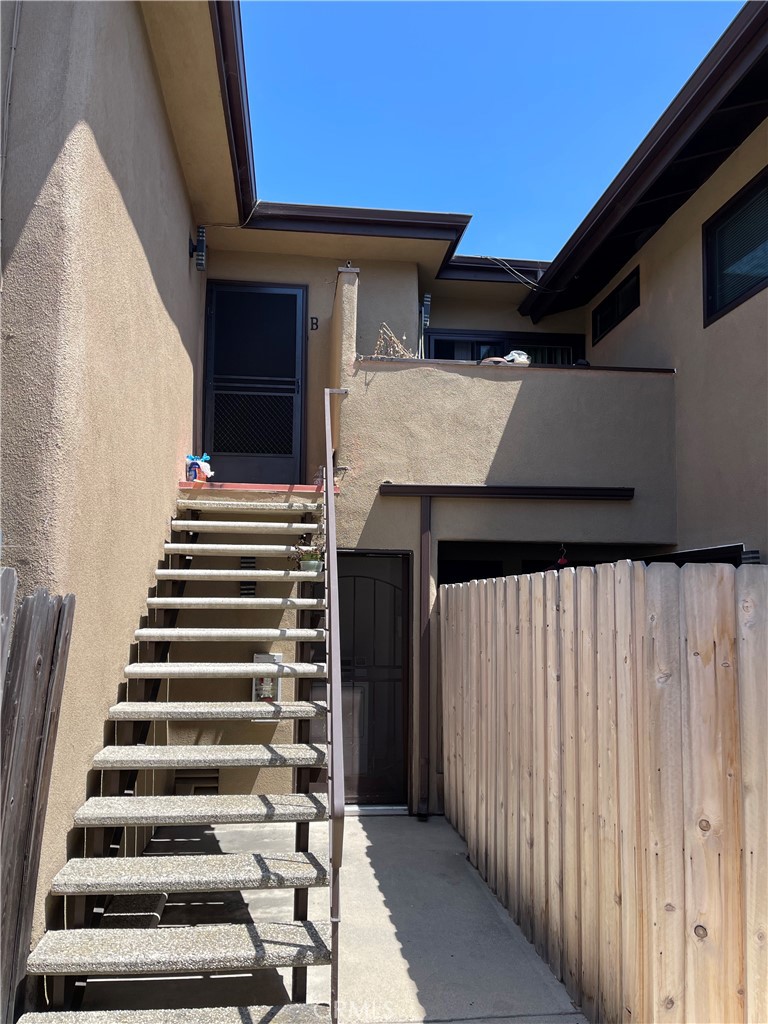 16541 Pro Circle B Property Photo 1