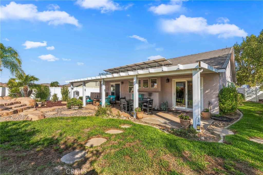27605 Edgemont Drive Property Photo 31
