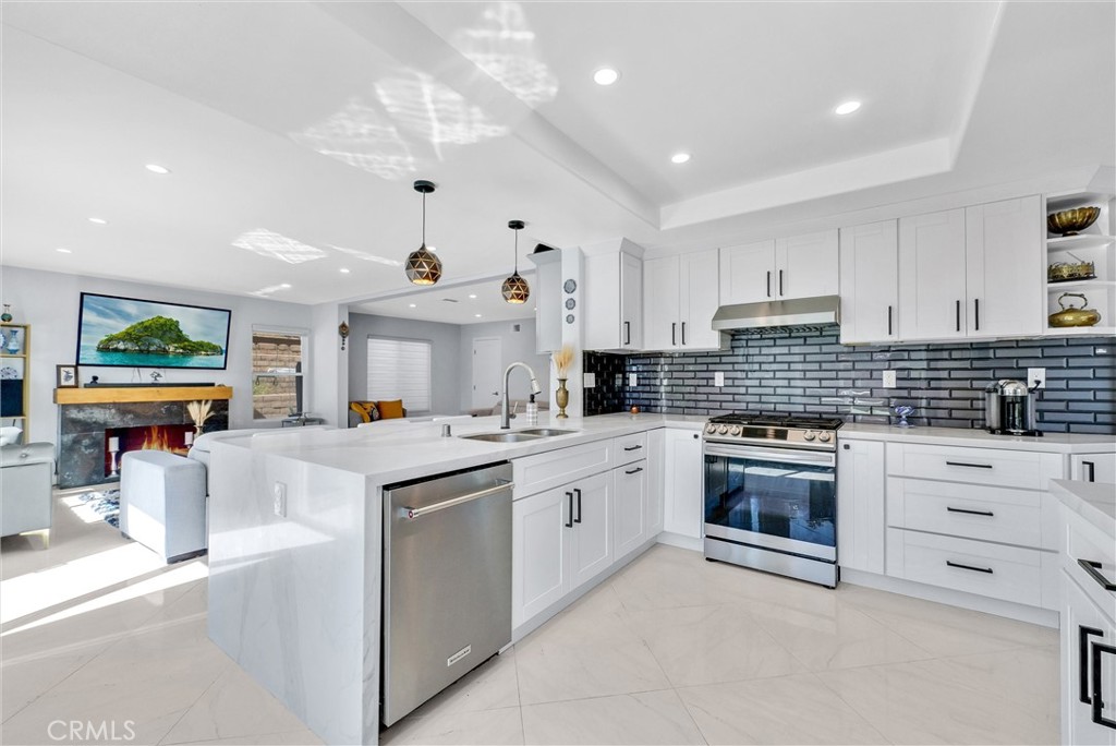 5545 Via Verano Property Photo 9