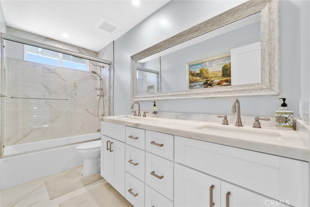 5545 Via Verano Property Photo 24