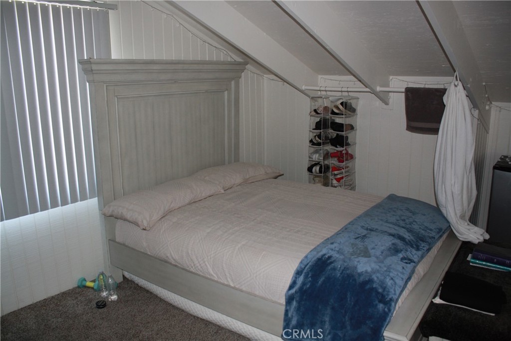 17101 4th A & B Property Photo 19
