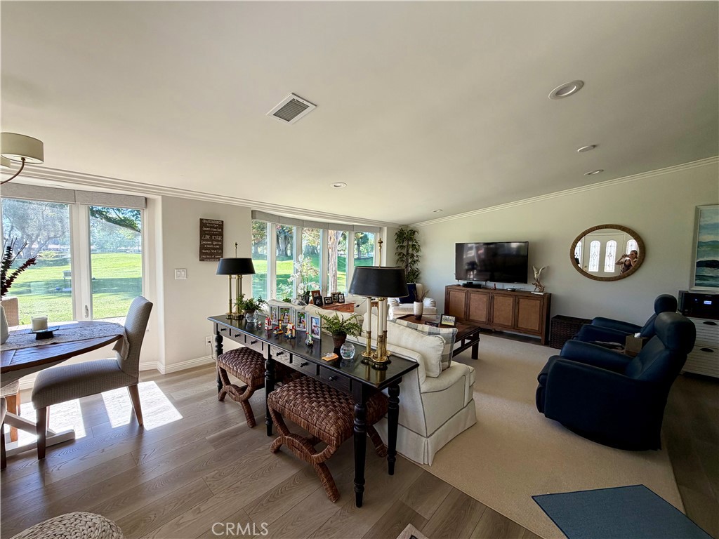 1760 Sunningdale Rd., M14-14a Property Photo 13