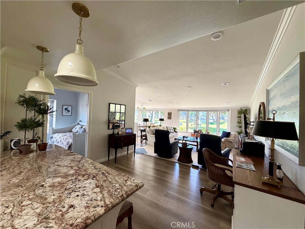 1760 Sunningdale Rd., M14-14a Property Photo 17