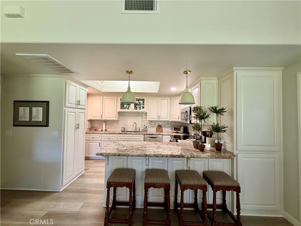 1760 Sunningdale Rd., M14-14a Property Photo 19