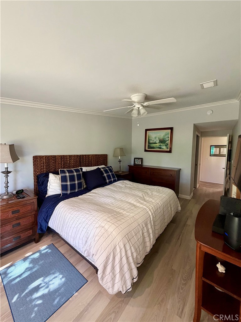 1760 Sunningdale Rd., M14-14a Property Photo 24