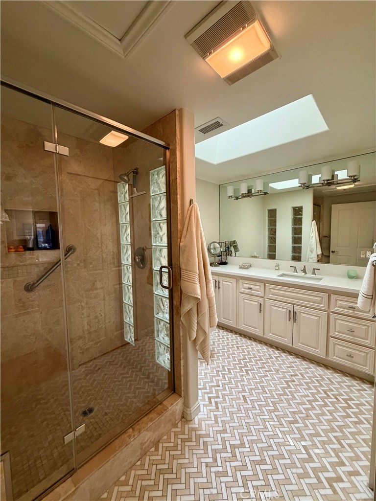 1760 Sunningdale Rd., M14-14a Property Photo 26