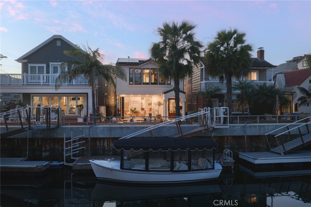 162 Rivo Alto Canal Property Photo 1