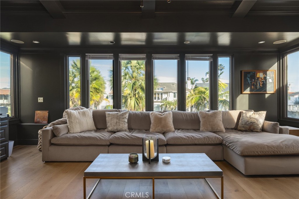 162 Rivo Alto Canal Property Photo 16