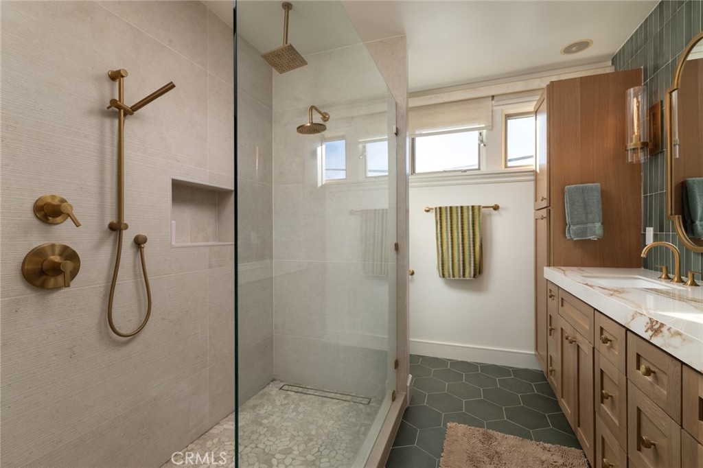 162 Rivo Alto Canal Property Photo 25