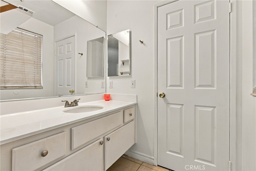 2931 Via Milano 201 Property Photo 13