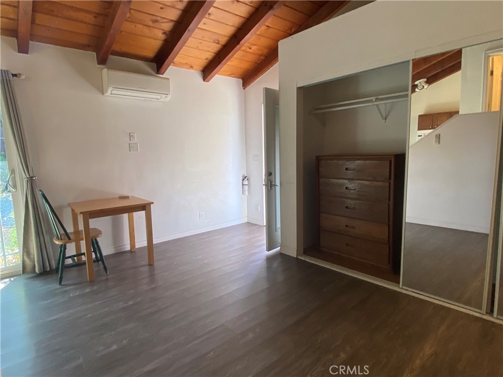 1362 Bexley Lane B Property Photo 6