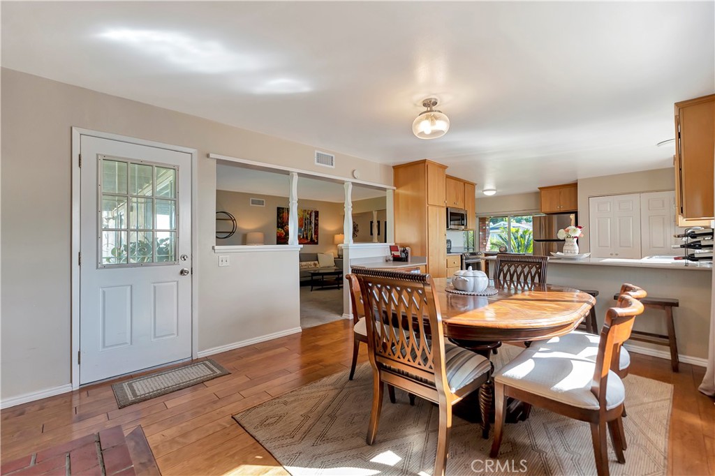 16207 Summershade Property Photo 7