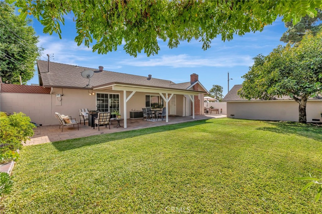16207 Summershade Property Photo 24
