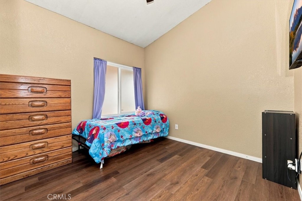14244 Hillcrest Property Photo 10
