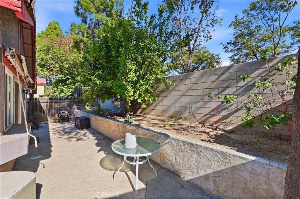 14244 Hillcrest Property Photo 18