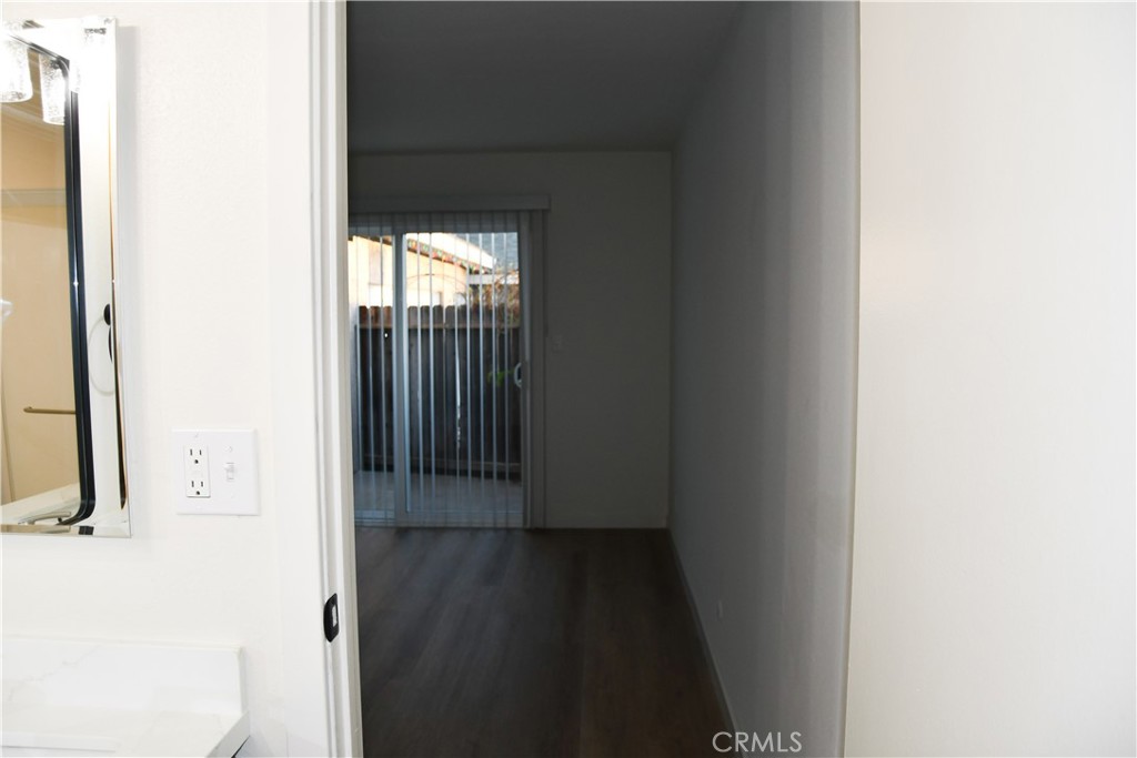 802 E La Veta Property Photo 25