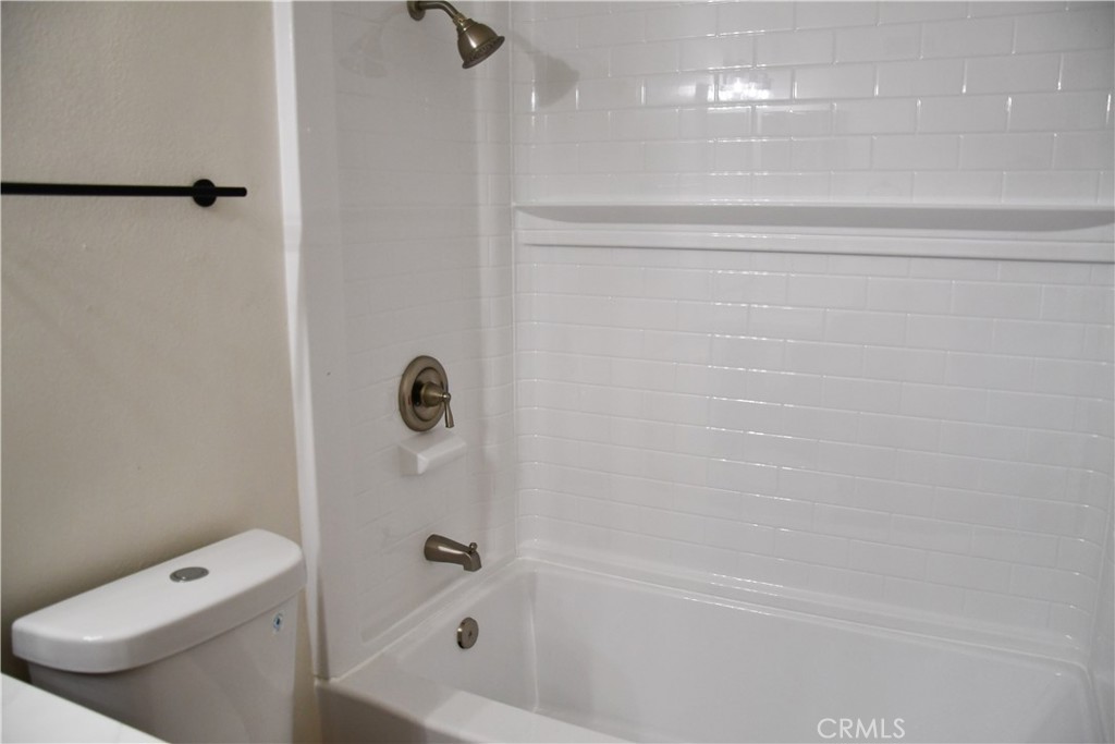 802 E La Veta Property Photo 29
