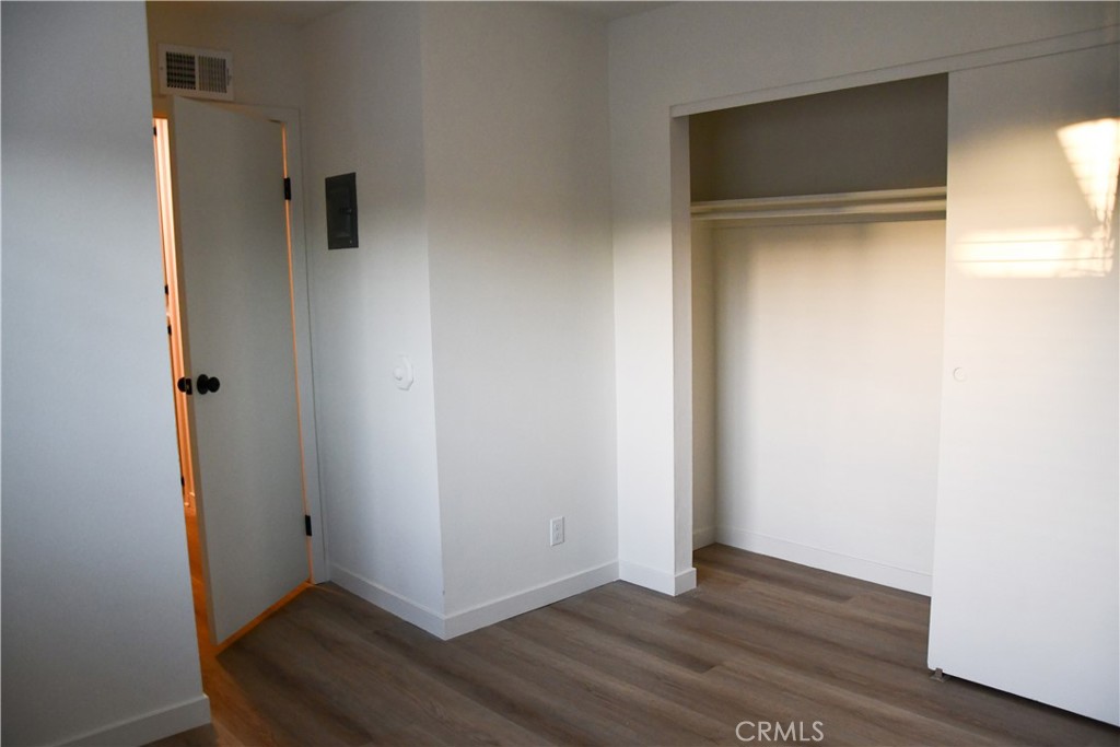 802 E La Veta Property Photo 32