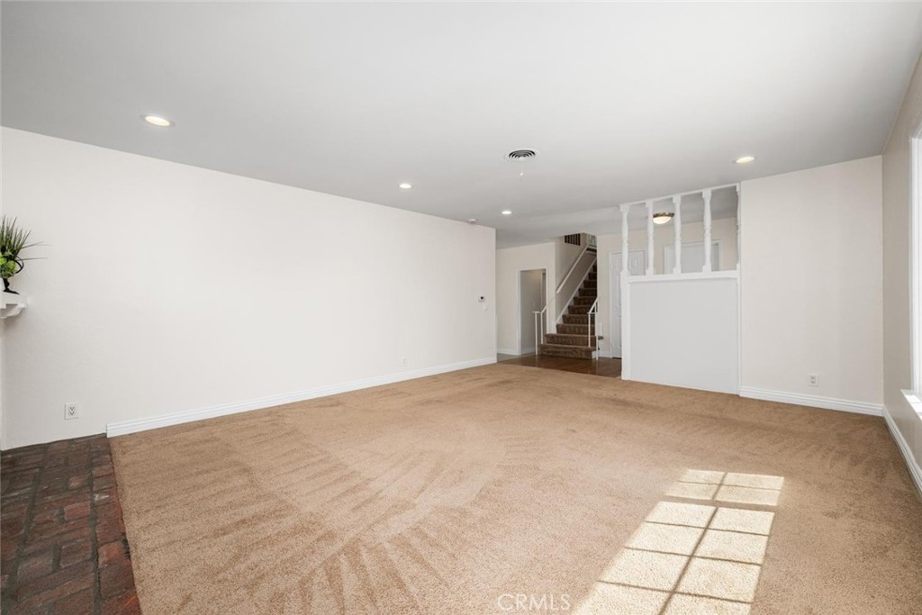 5175 Brunswick Drive Property Photo 17