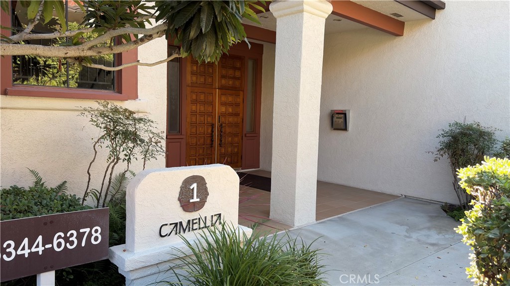 6358 Riviera Circle Property Photo 1