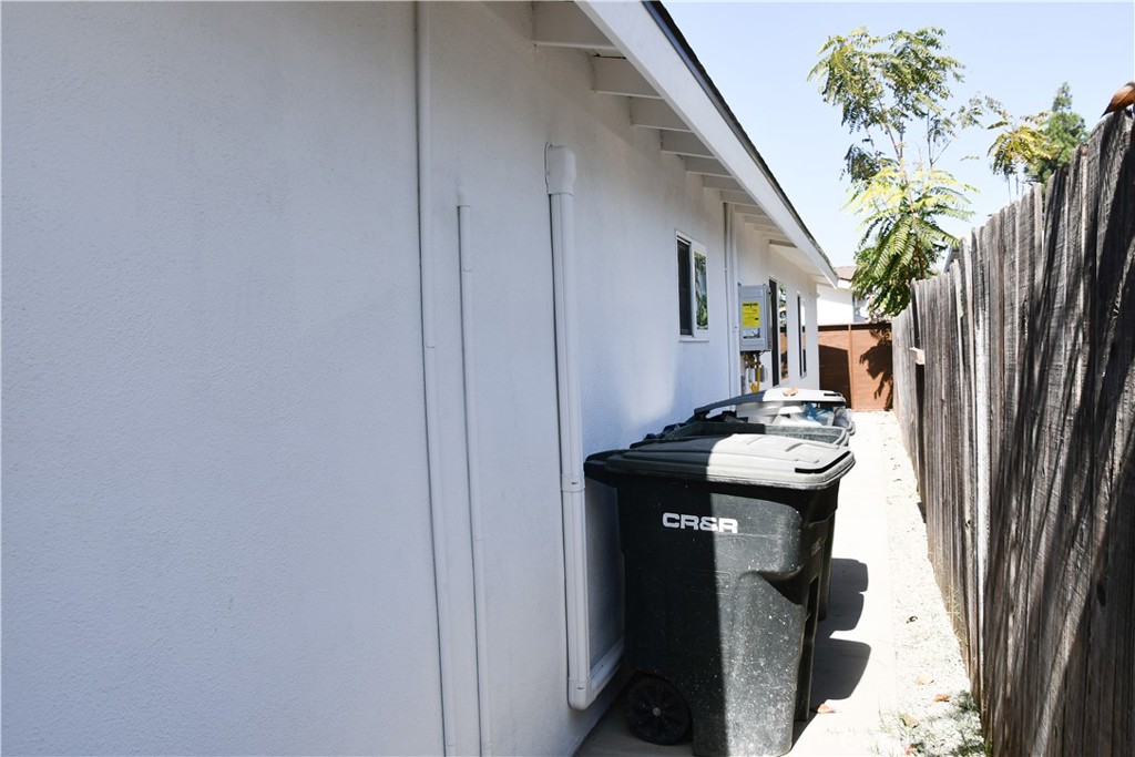 709 W Palm Property Photo 38