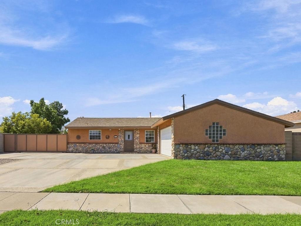 10471 Saint Alban Street Property Photo 1