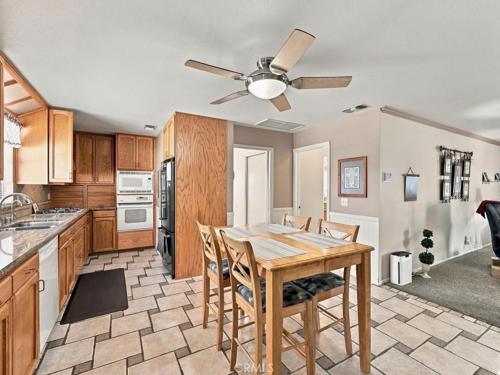 10471 Saint Alban Street Property Photo 9