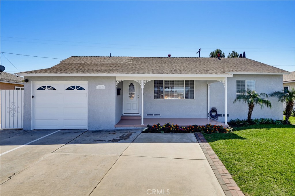 11456 Mclaren Street Property Photo 1