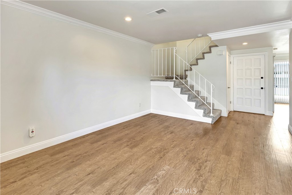 6907 Orangewood Property Photo 10