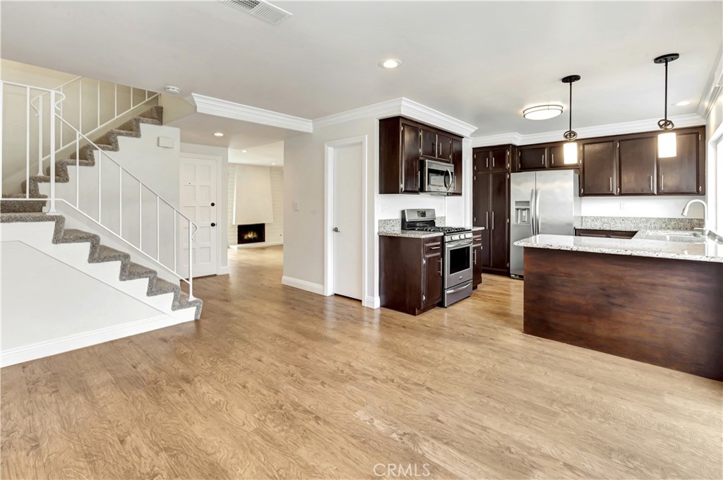 6907 Orangewood Property Photo 12
