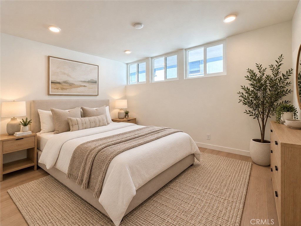 1540 S Beverly Drive 5 Property Photo 8