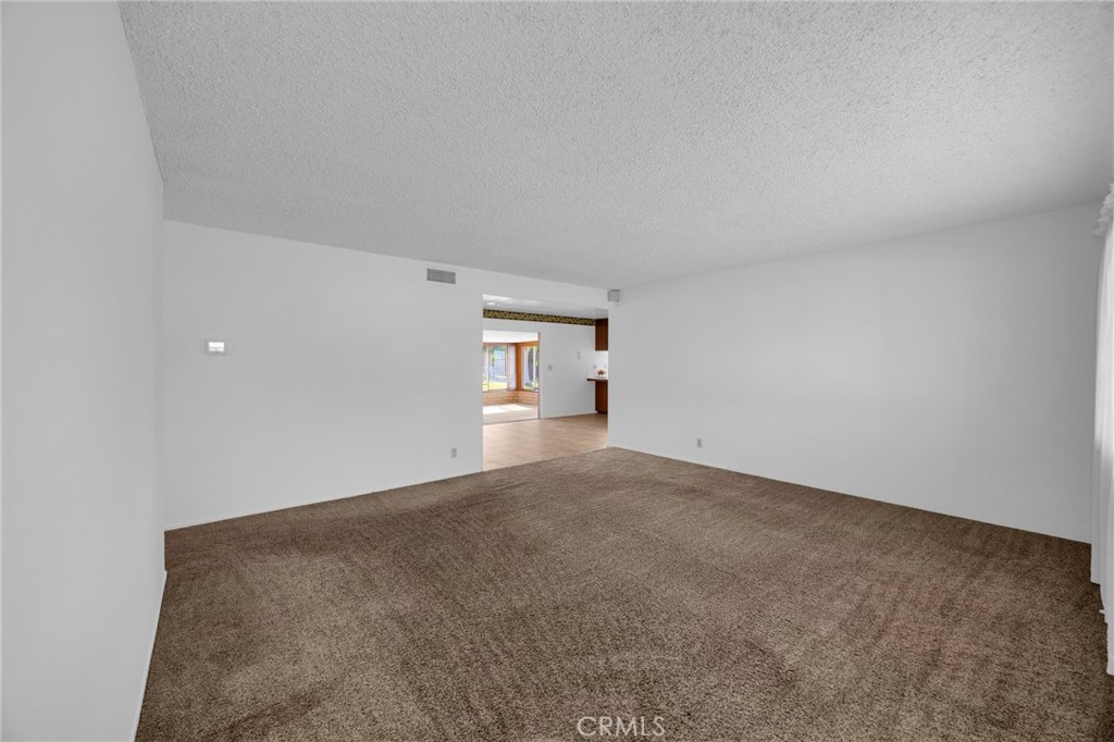 1622 E Morava Property Photo 9