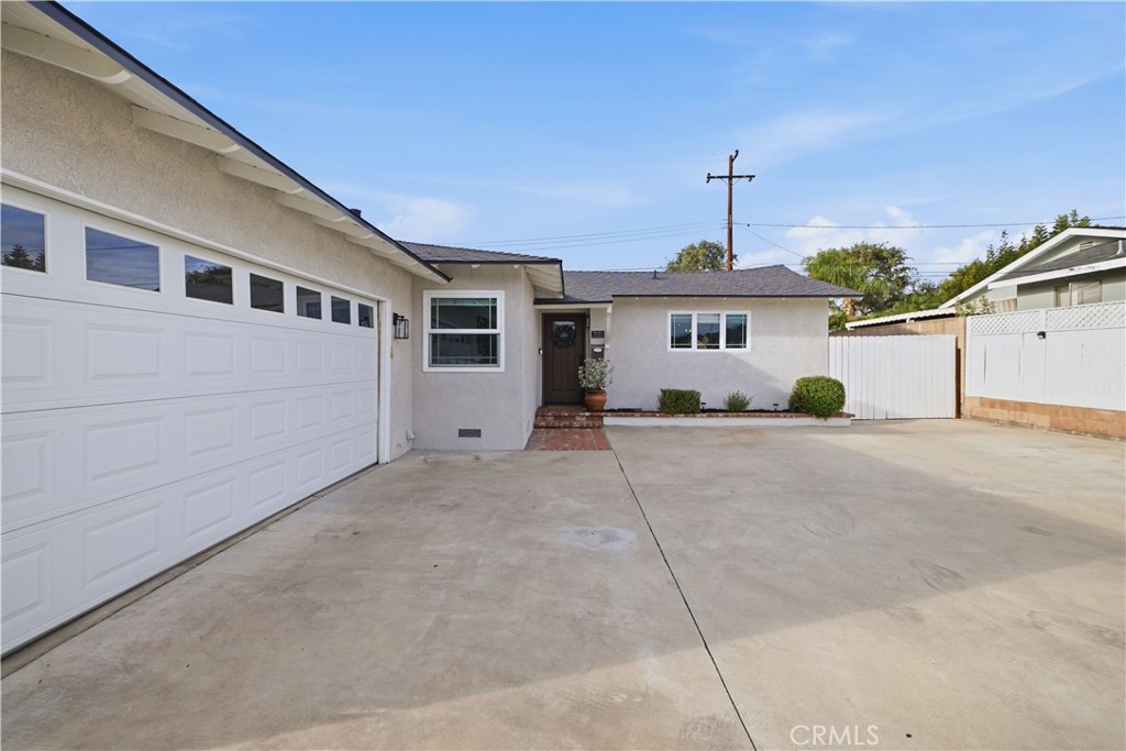 2121 Merced Property Photo 4