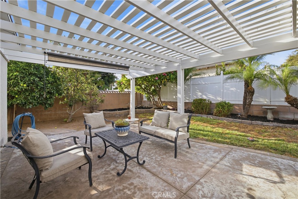 2121 Merced Property Photo 8