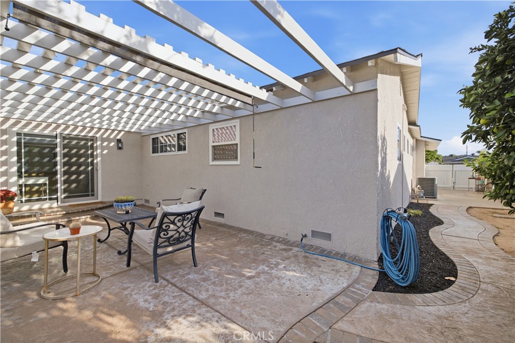 2121 Merced Property Photo 10