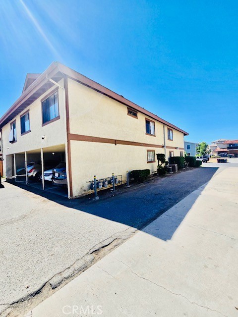 28213 Via Princesa Property Photo 2