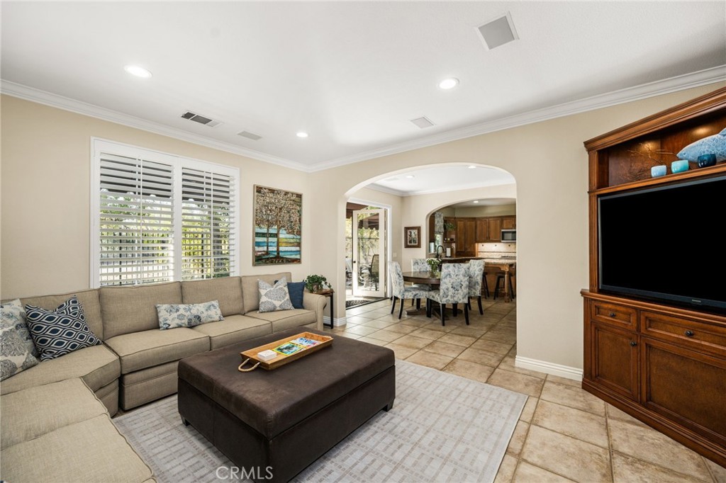 101 Talmadge Property Photo 7