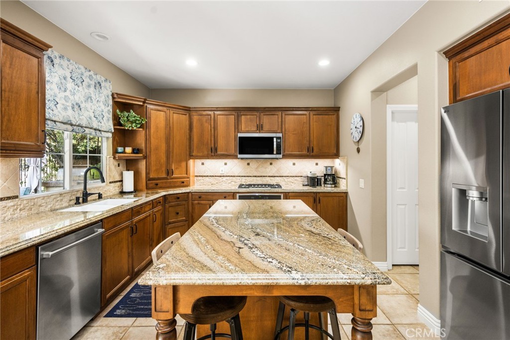 101 Talmadge Property Photo 12