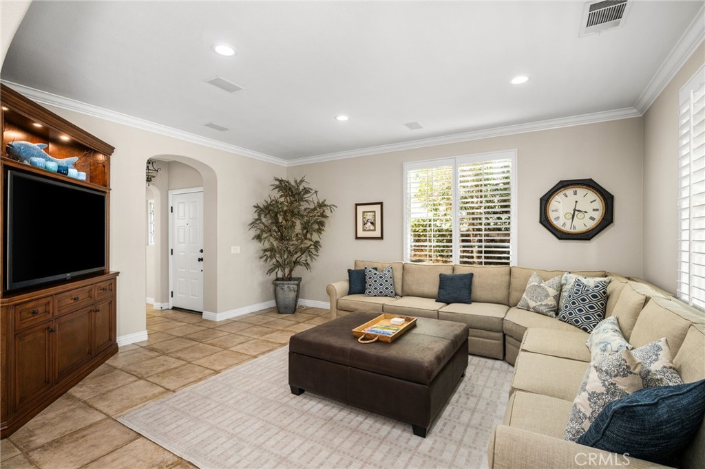 101 Talmadge Property Photo 14