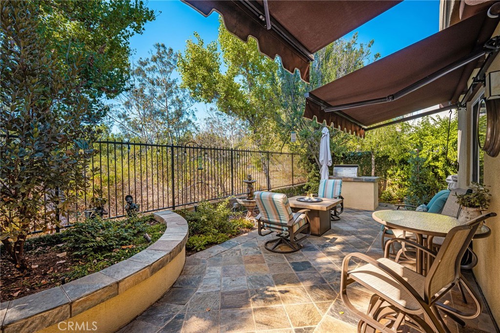 101 Talmadge Property Photo 16