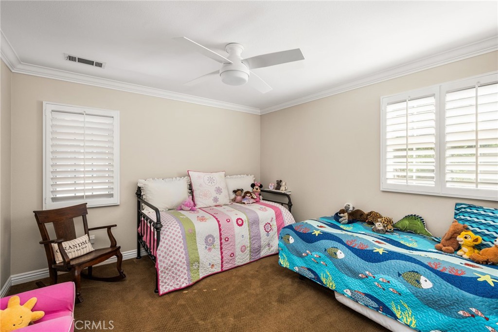 101 Talmadge Property Photo 29